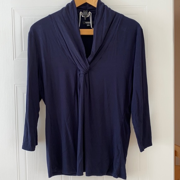 Premise Studio navy blue top - Picture 1 of 6
